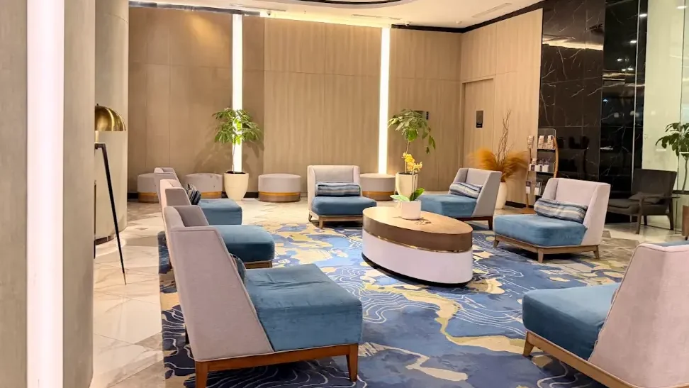 Cara Memilih Kontraktor Fit Out Kantor yang Tepat fit out proyek lounge jakarta